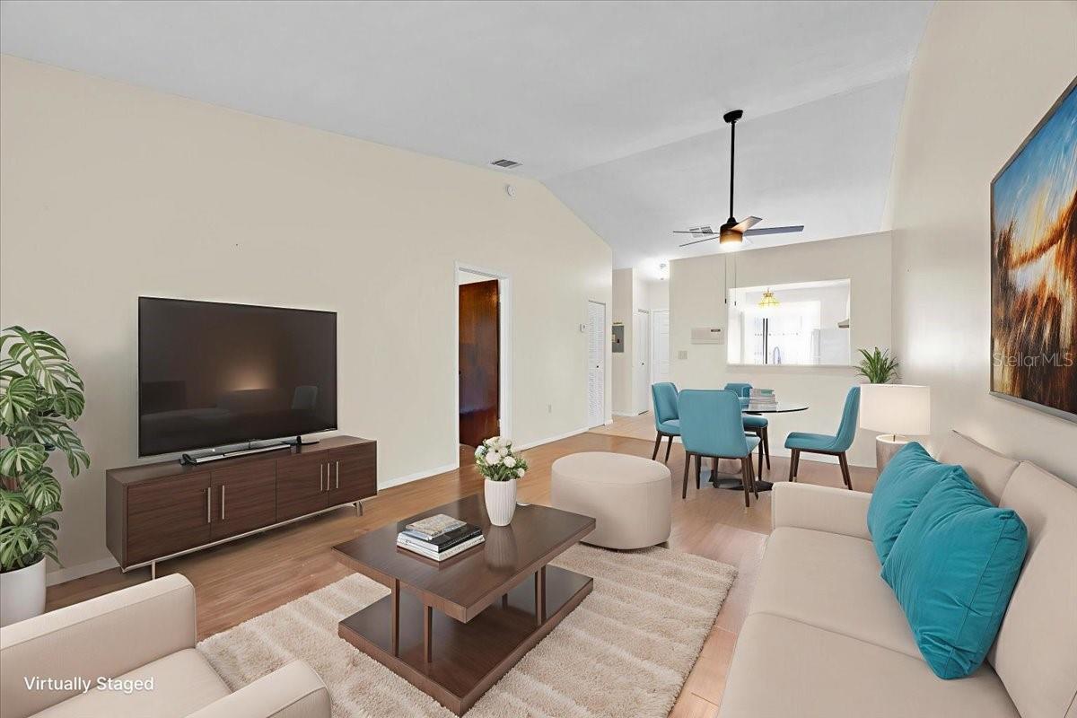 2907 Prince Oak Ct Property Photo 5