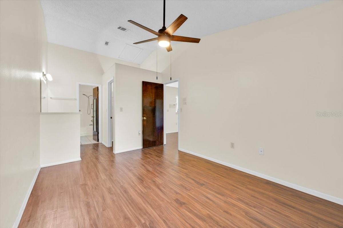 2907 Prince Oak Ct Property Photo 8