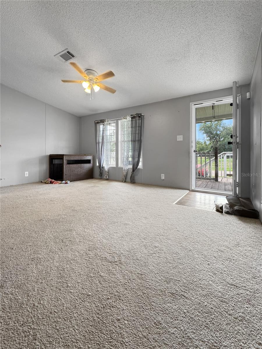1113 Big Oak Dr Property Photo 2