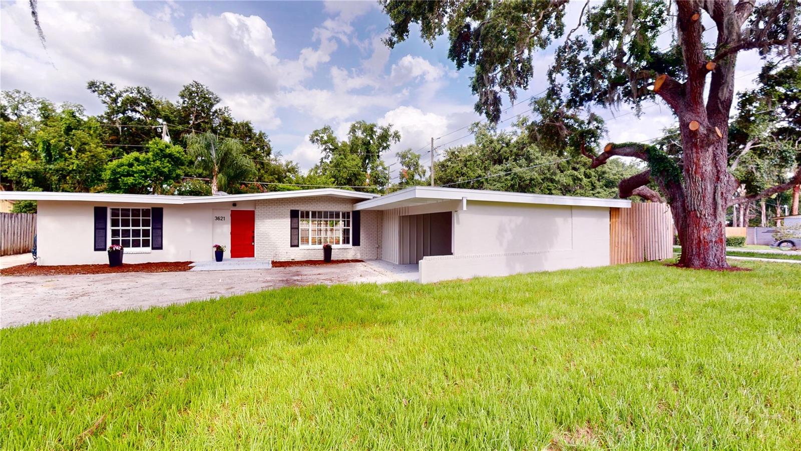 3621 Devonswood Dr Property Photo 1