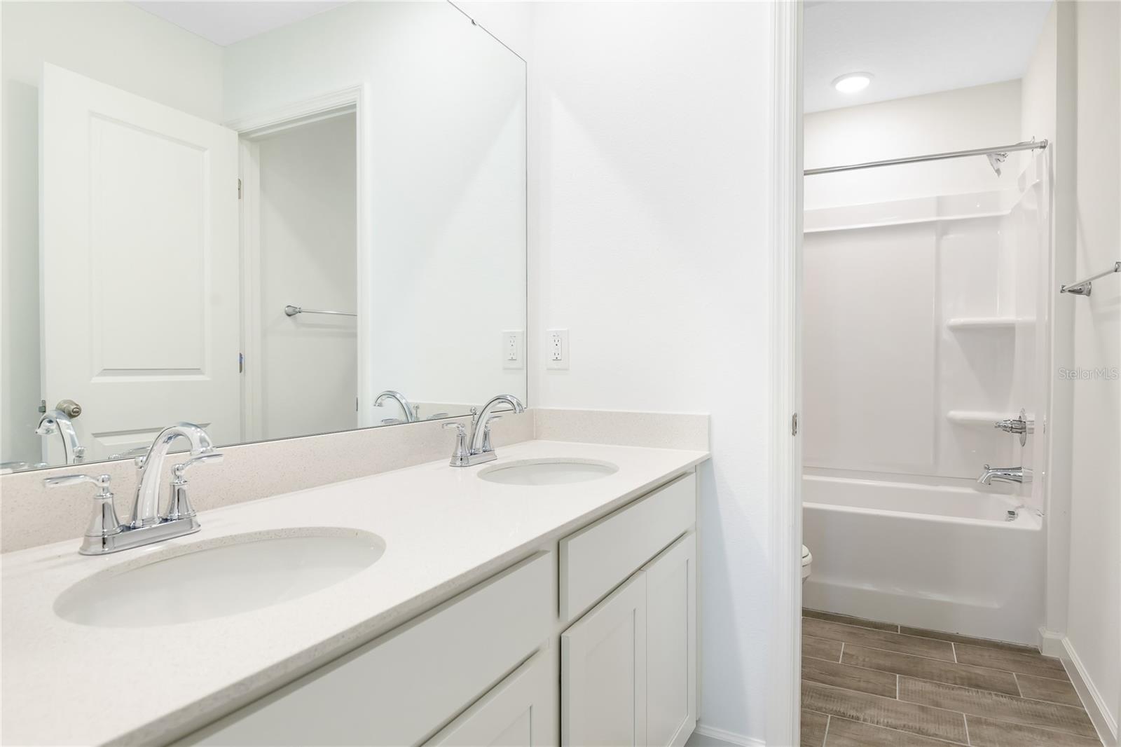 6149 Sw 64th Ter Property Photo 14