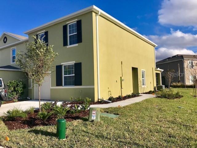 403 ARBOR LAKES DR