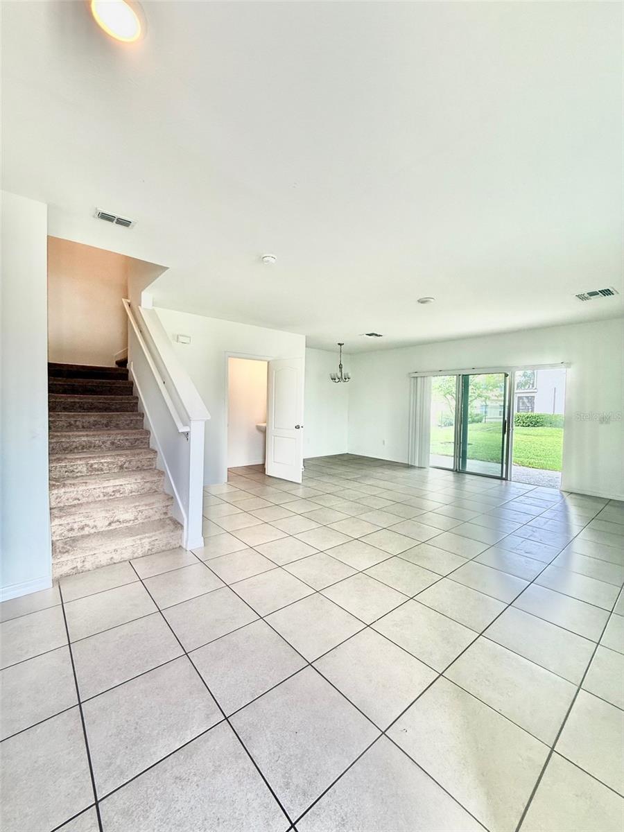 403 Arbor Lakes Dr Property Photo 10