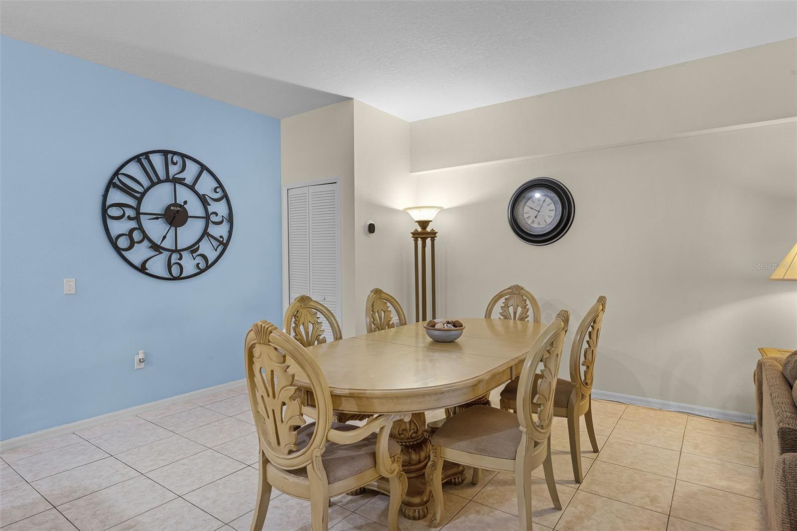 3111 Sun Lake Ct #b Property Photo 6