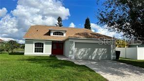 2405 QUEENSWOOD CIR