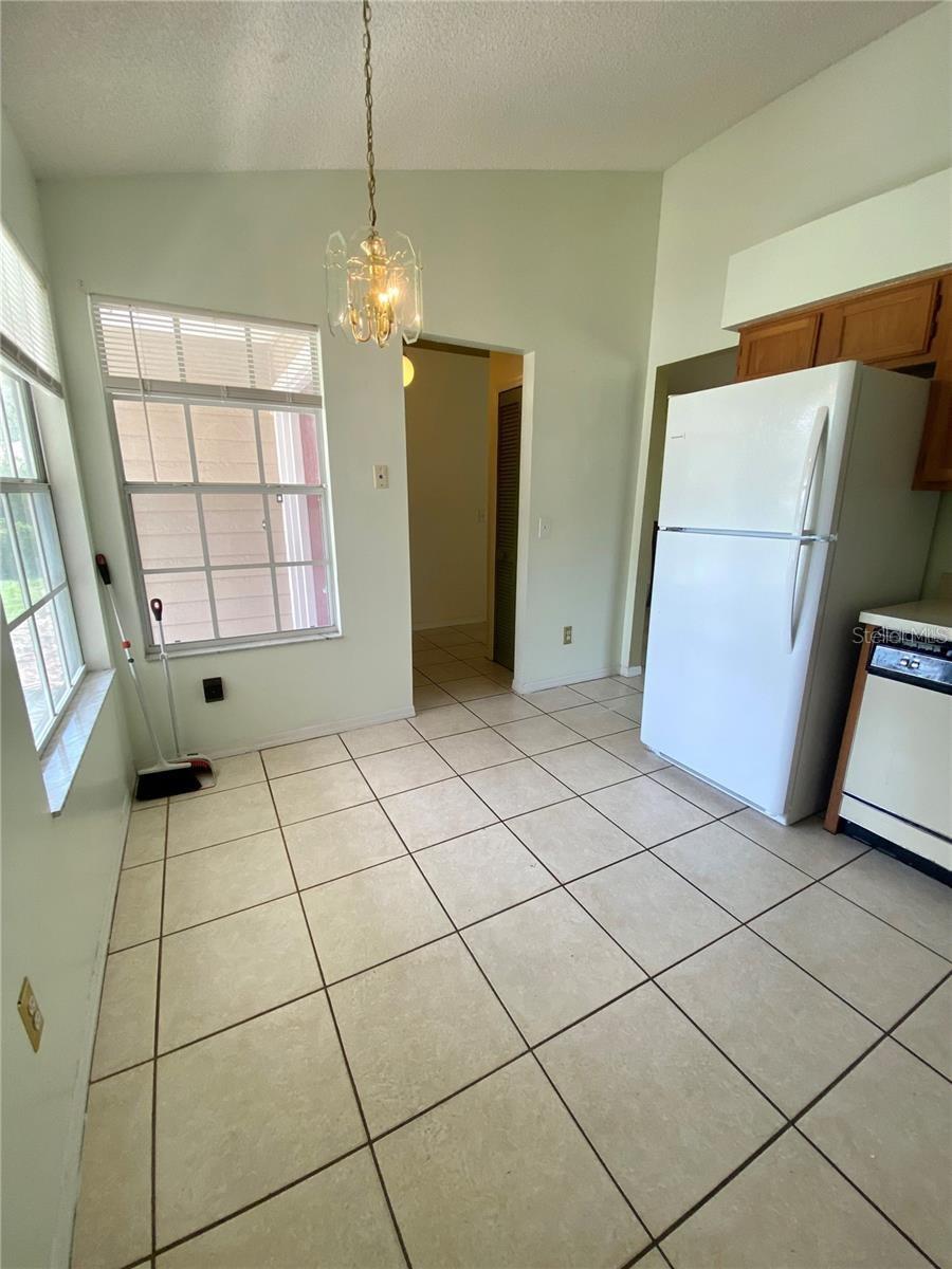5230 Clarion Oaks Dr Property Photo 5