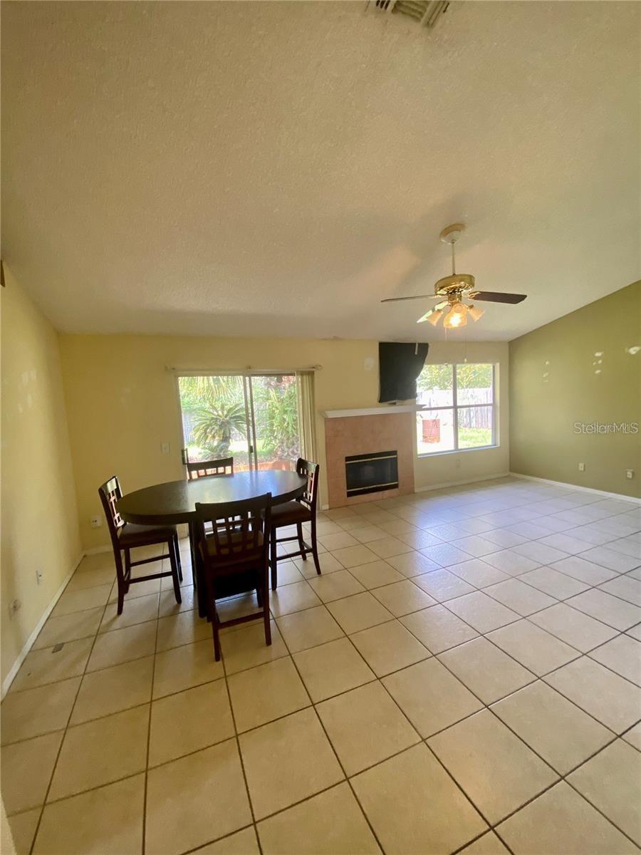 5230 Clarion Oaks Dr Property Photo 7
