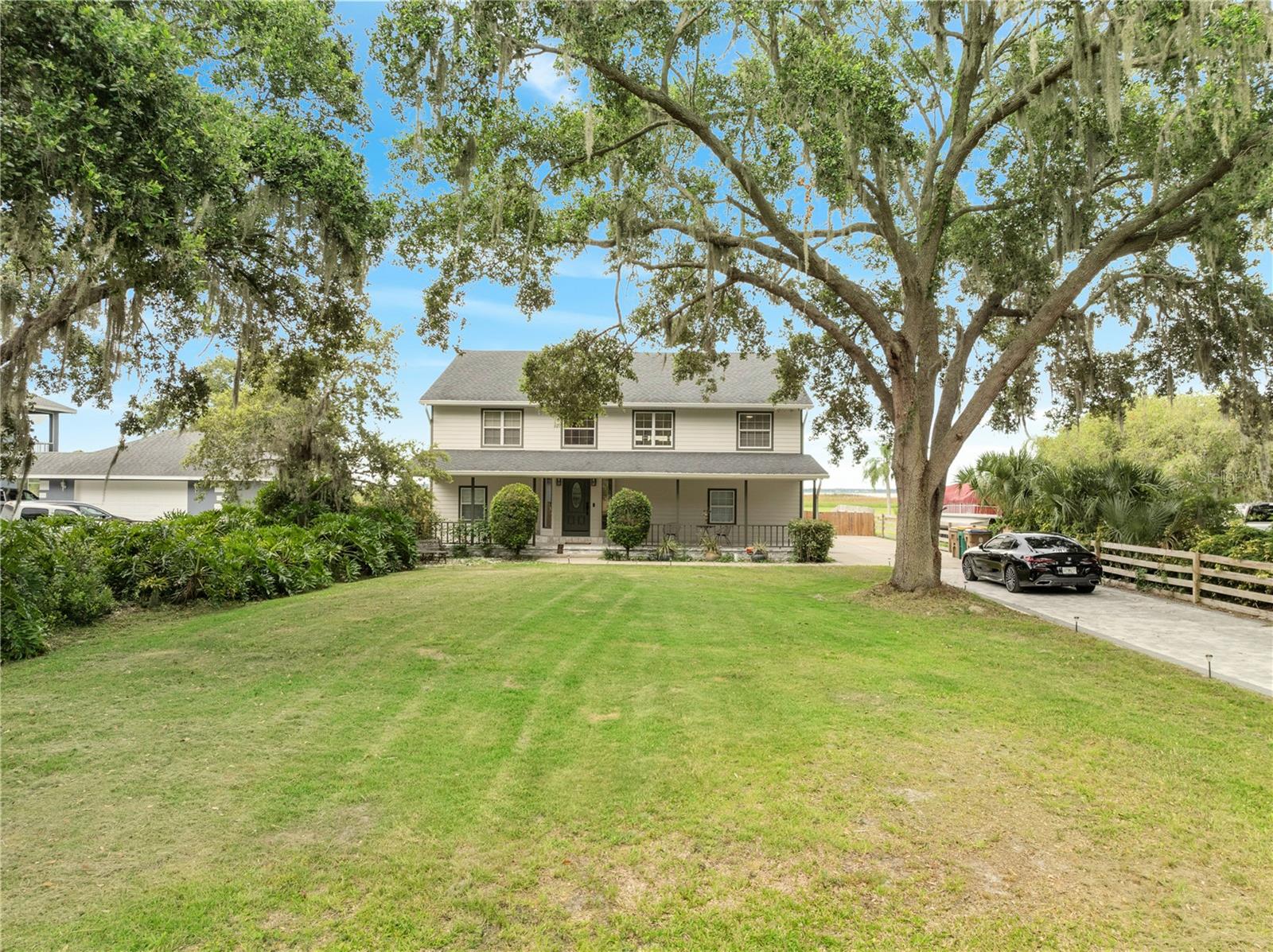 2525 Ridgeway Dr Property Photo 1