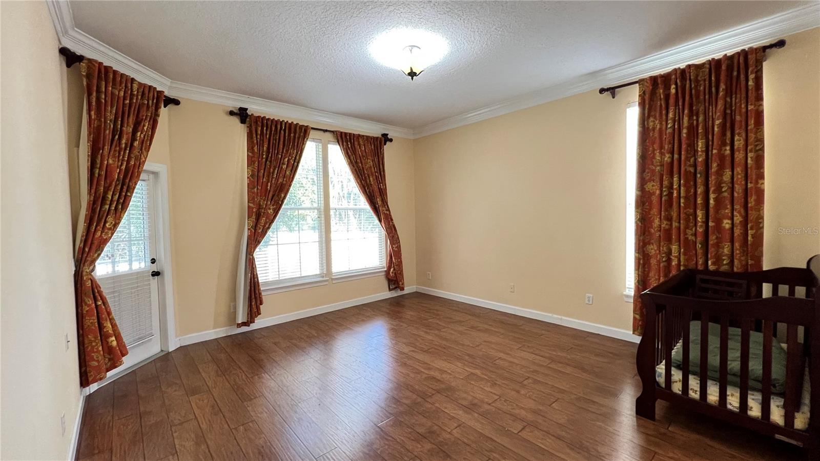 934 Westpark Dr Property Photo 49