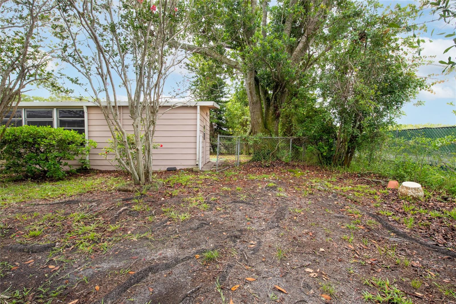 2542 Longpine Ln Property Photo 25