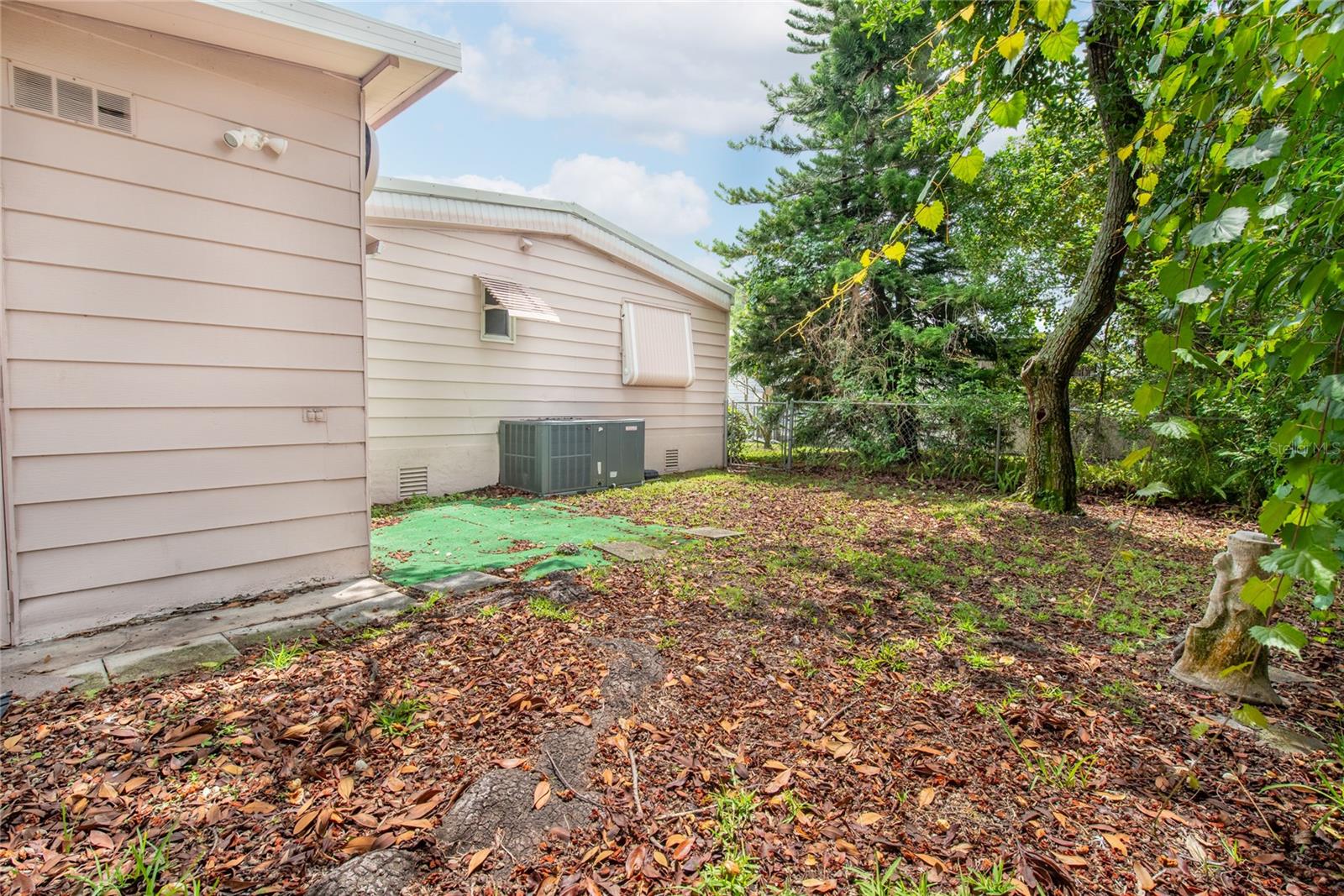2542 Longpine Ln Property Photo 26