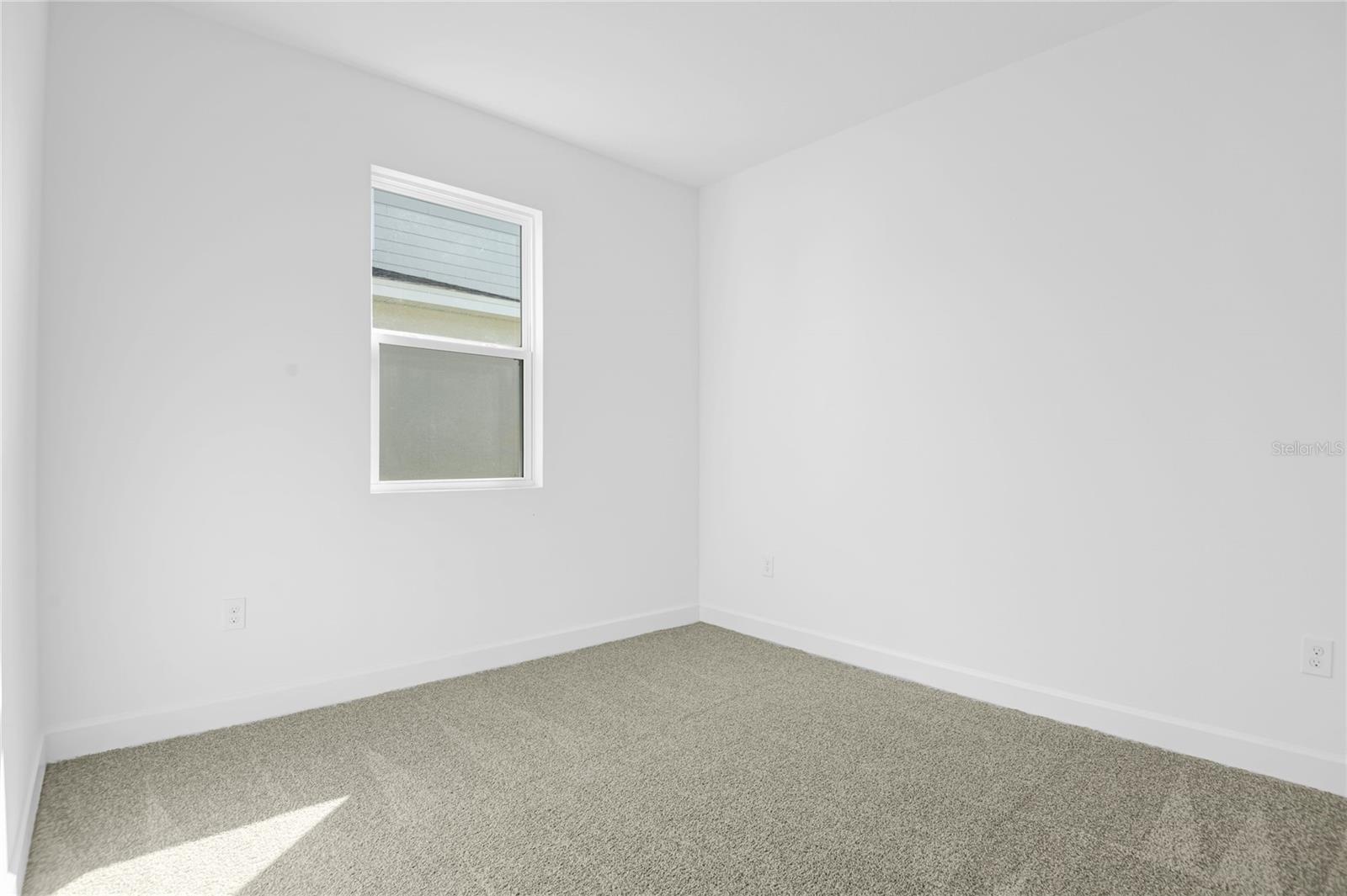 1666 Crooked Creek St Property Photo 10