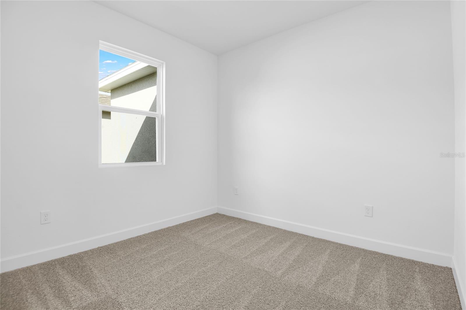 1666 Crooked Creek St Property Photo 14