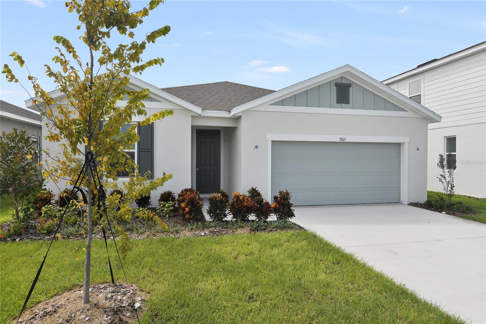 5163 KINSLEY DR Property Photo 1