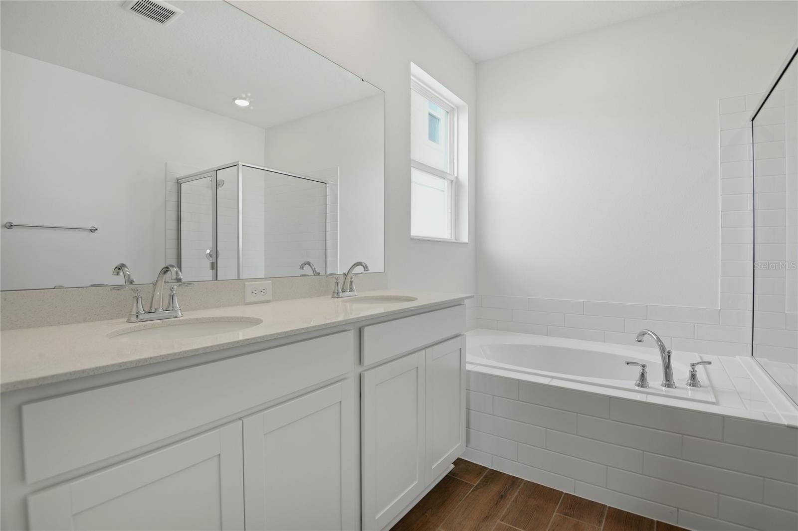 5163 Kinsley Dr Property Photo 13
