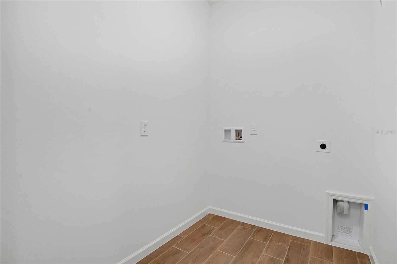 5163 Kinsley Dr Property Photo 16
