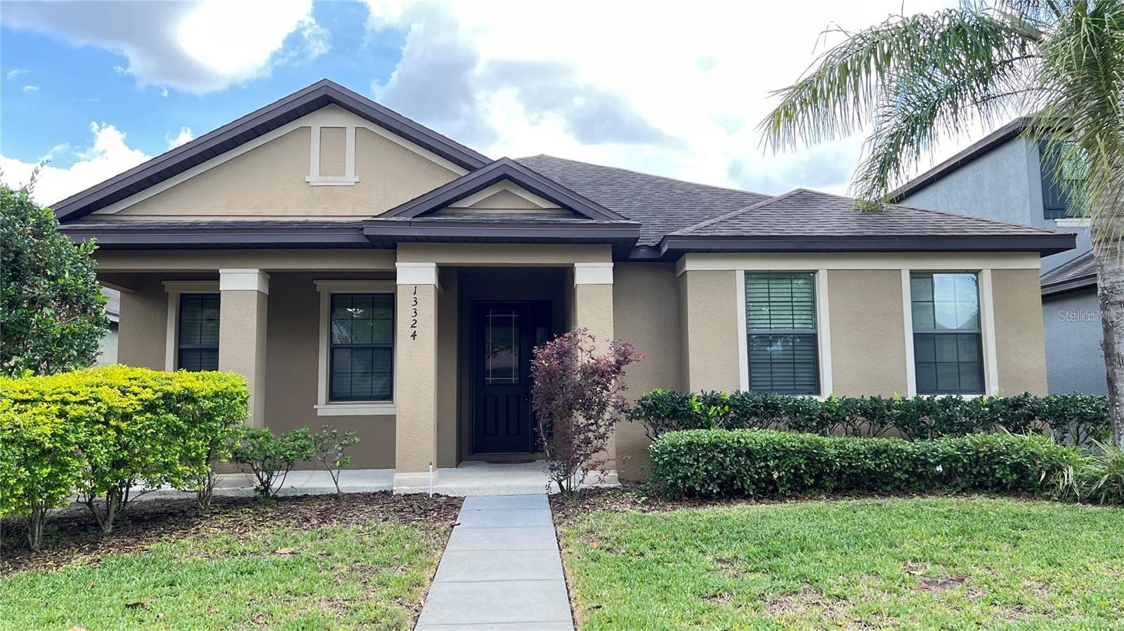 13324 Longacre Dr Property Photo 1