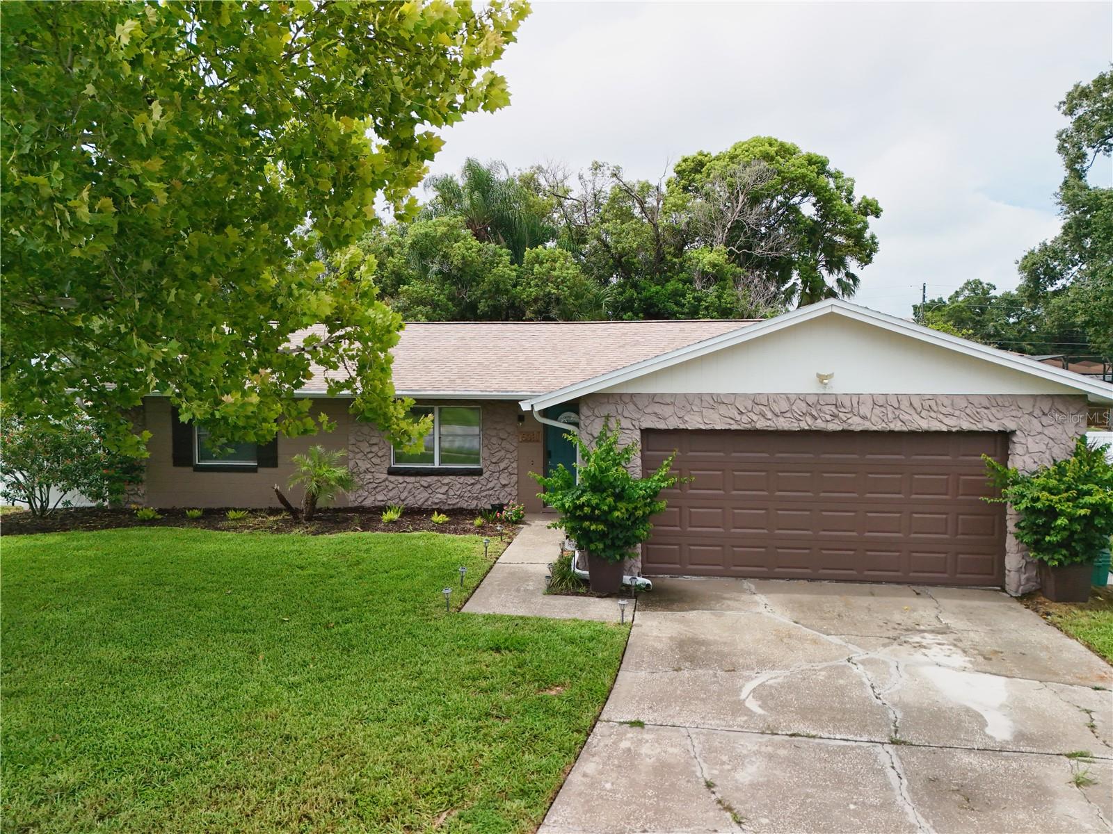 5331 OAK CT