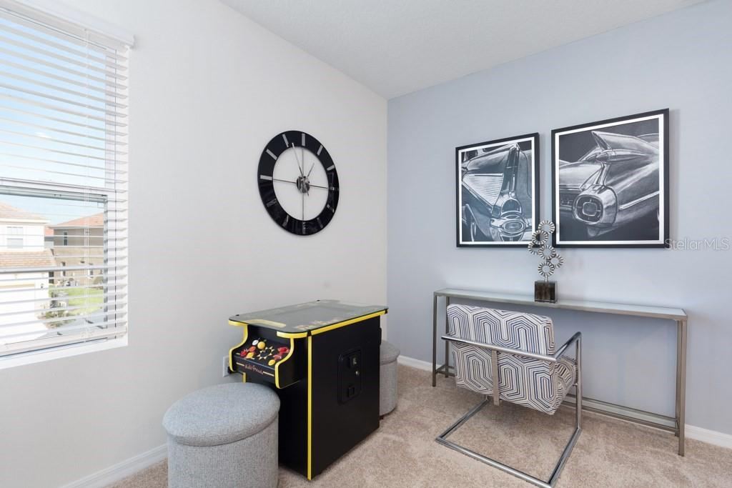 8012 Oak Shadow Ct Property Photo 22