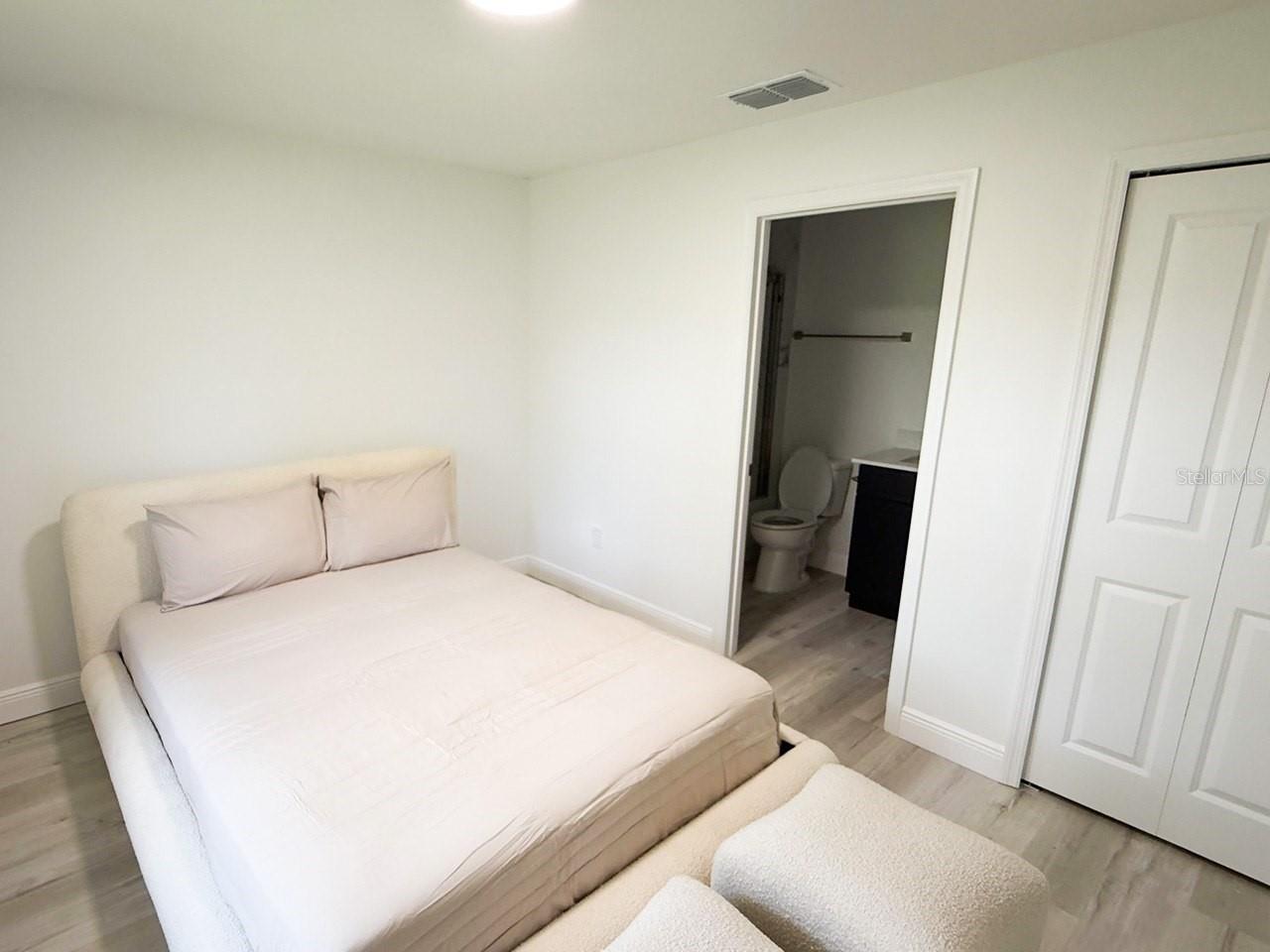 2201 Conway Dr #201 Property Photo 10