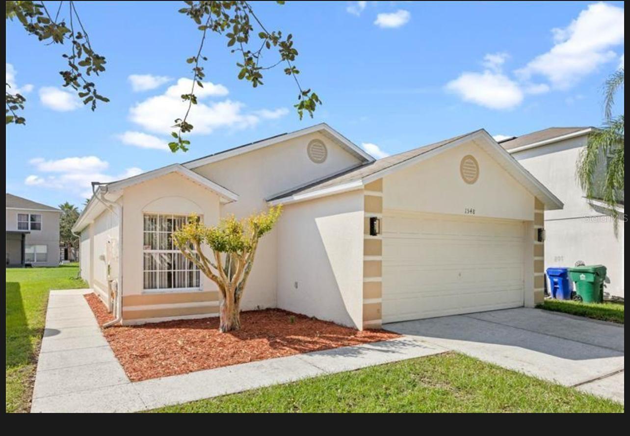 1548 Tiverton Blvd Property Photo 1