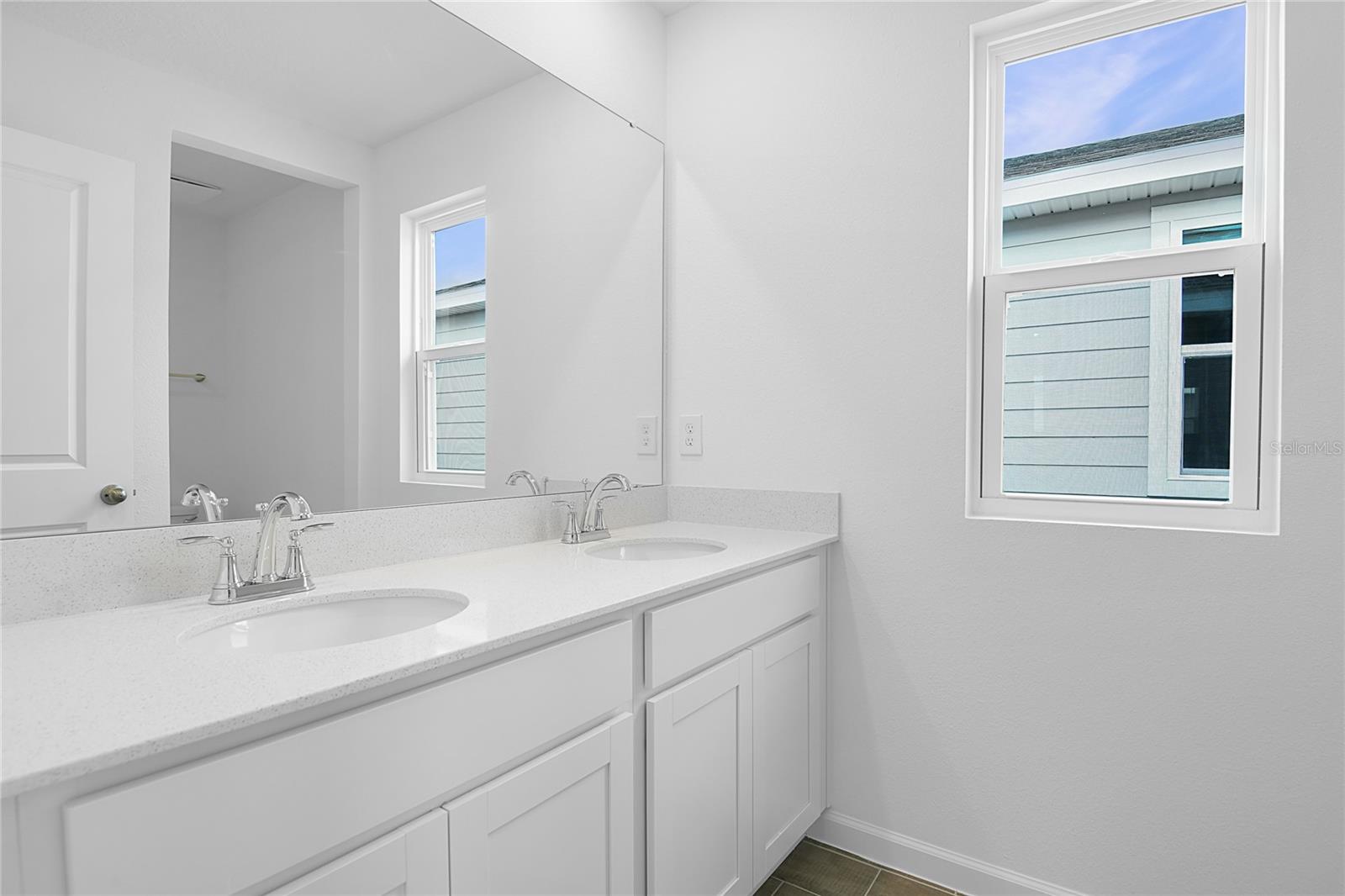 6174 Daphne St Property Photo 16