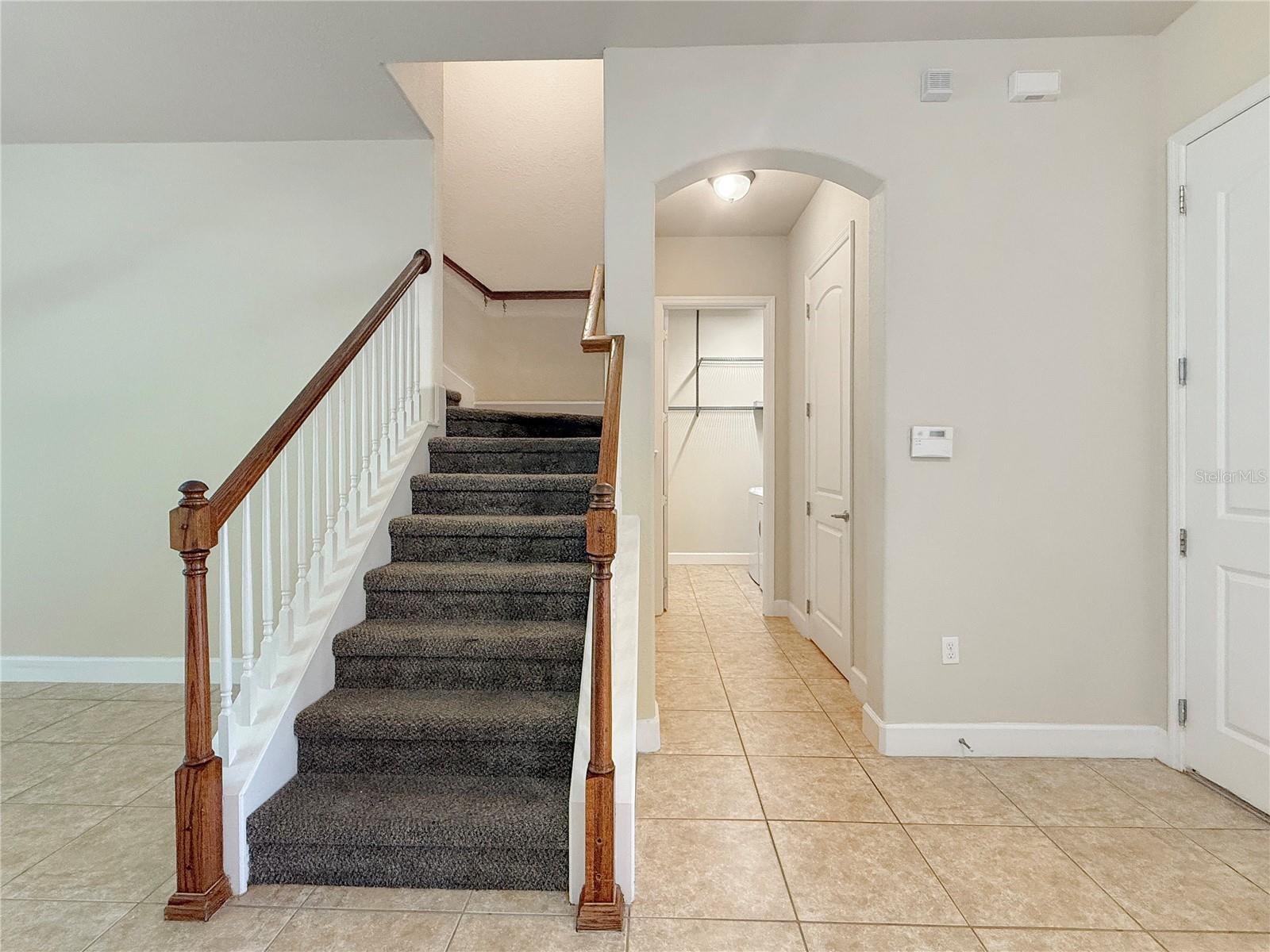 2864 Eastham Ln Property Photo 6