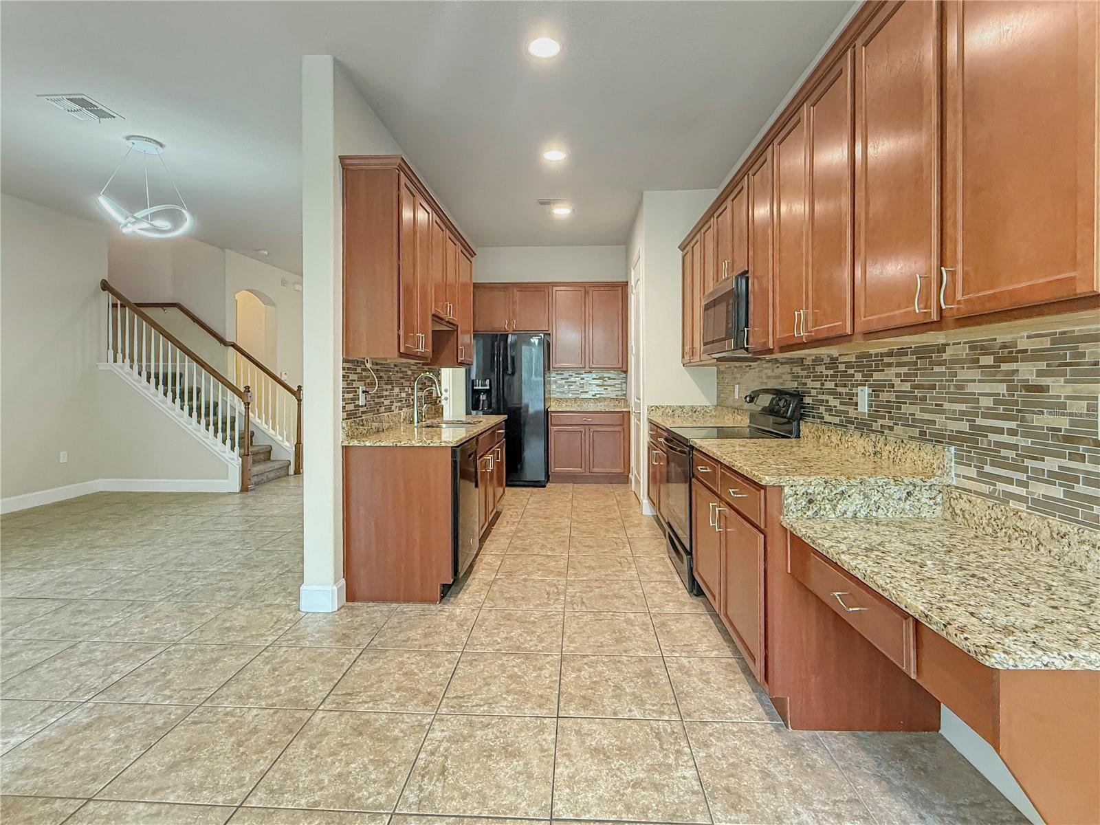 2864 Eastham Ln Property Photo 11