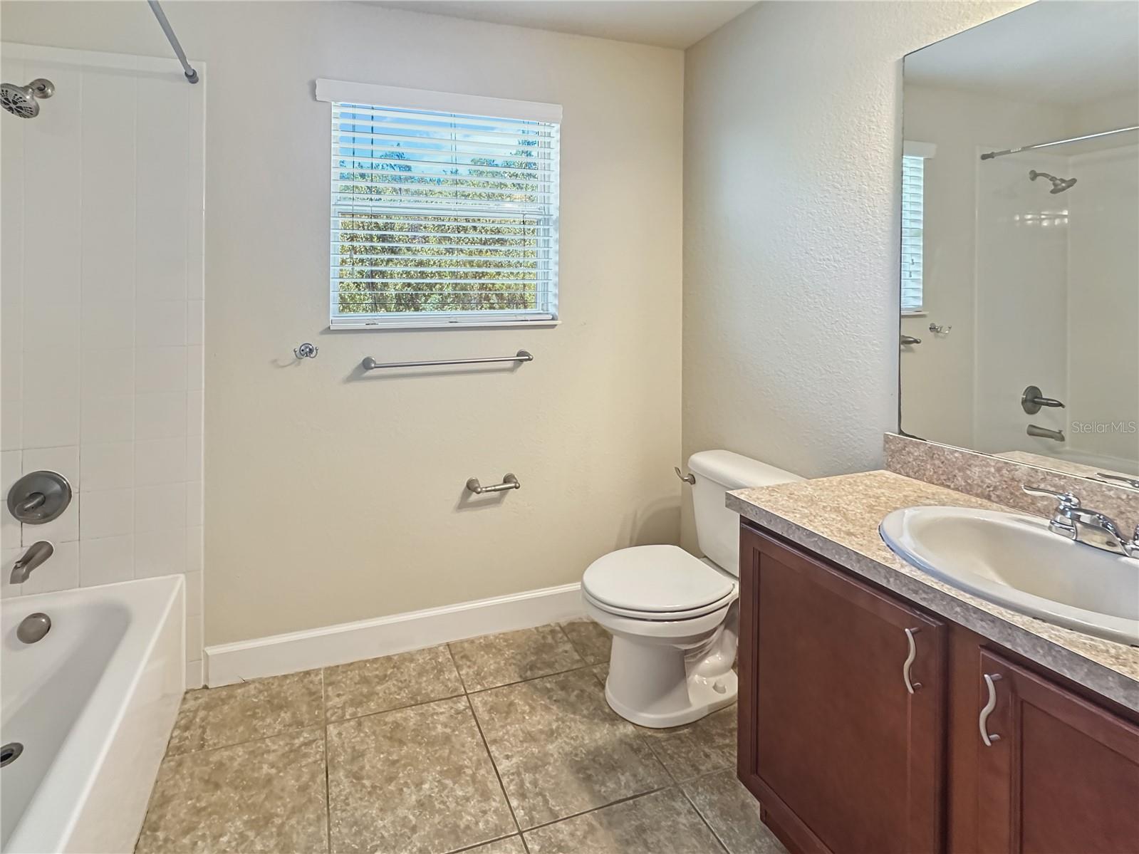 2864 Eastham Ln Property Photo 25