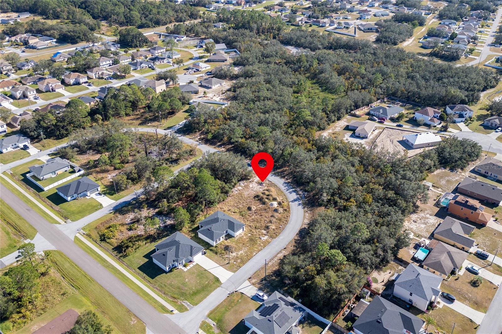 105 Tench Dr Property Photo 8