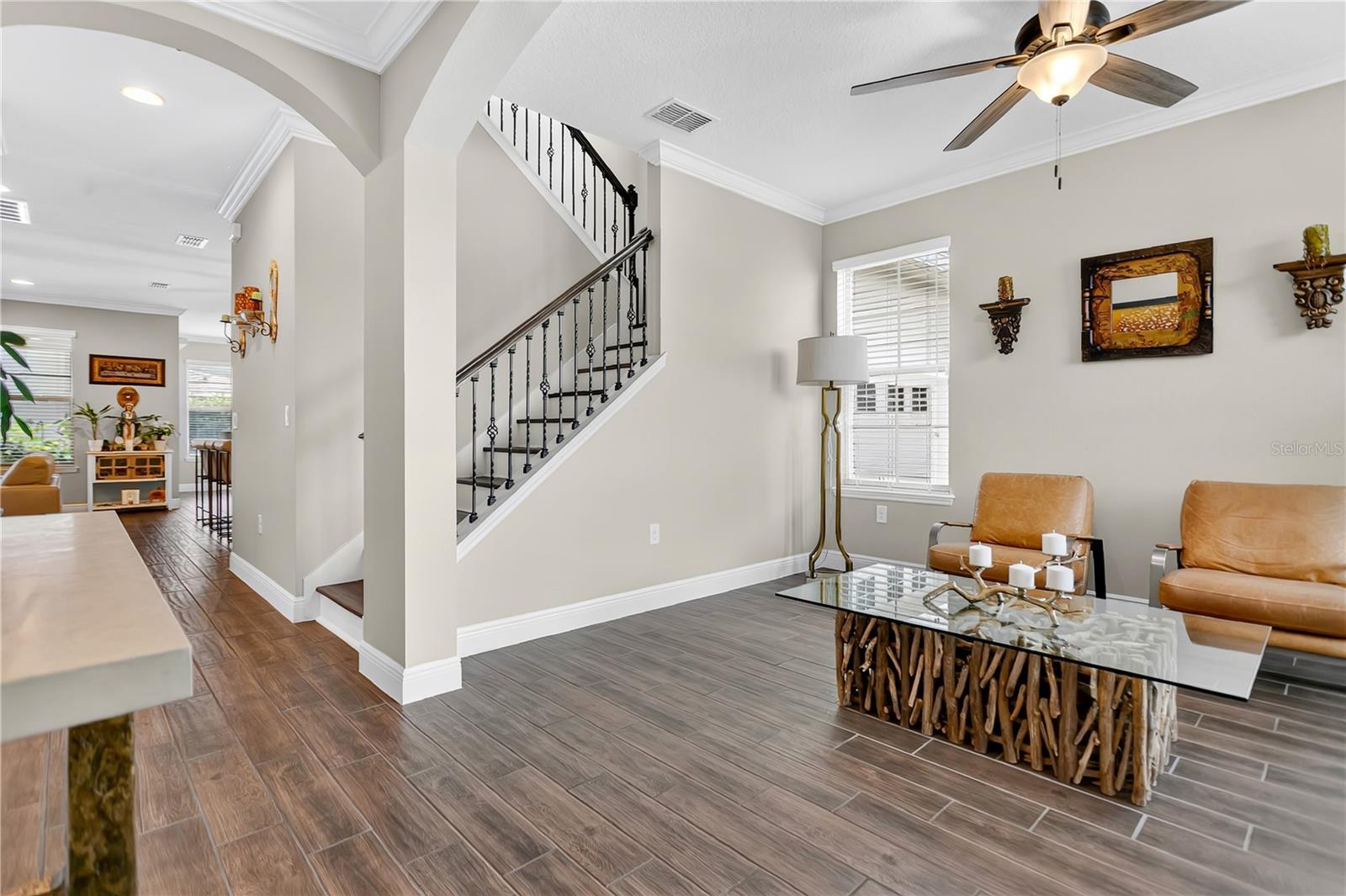 10007 Little Alcove Loop Property Photo 4