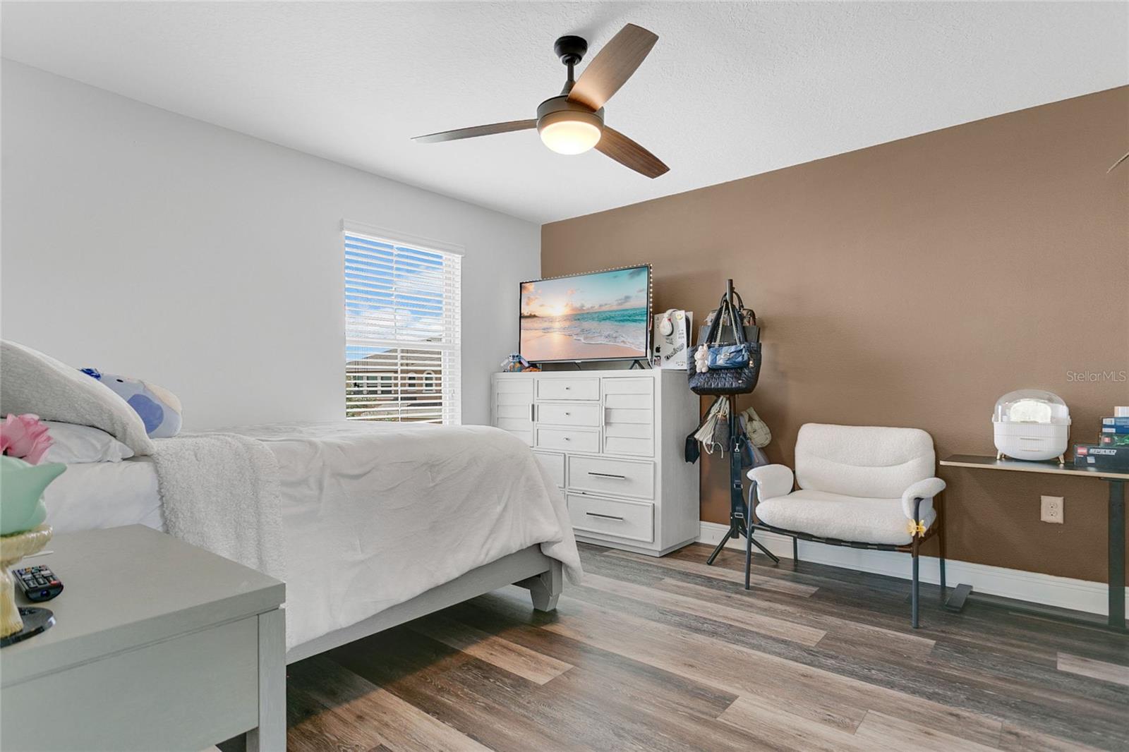 10007 Little Alcove Loop Property Photo 19