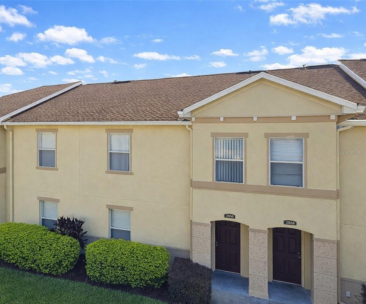 2836 CLUB CORTILE CIR