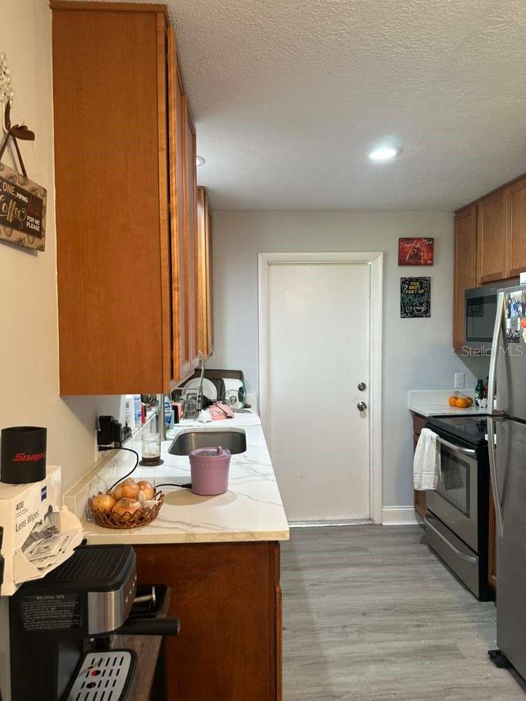 1524 Manor Dr Property Photo 9