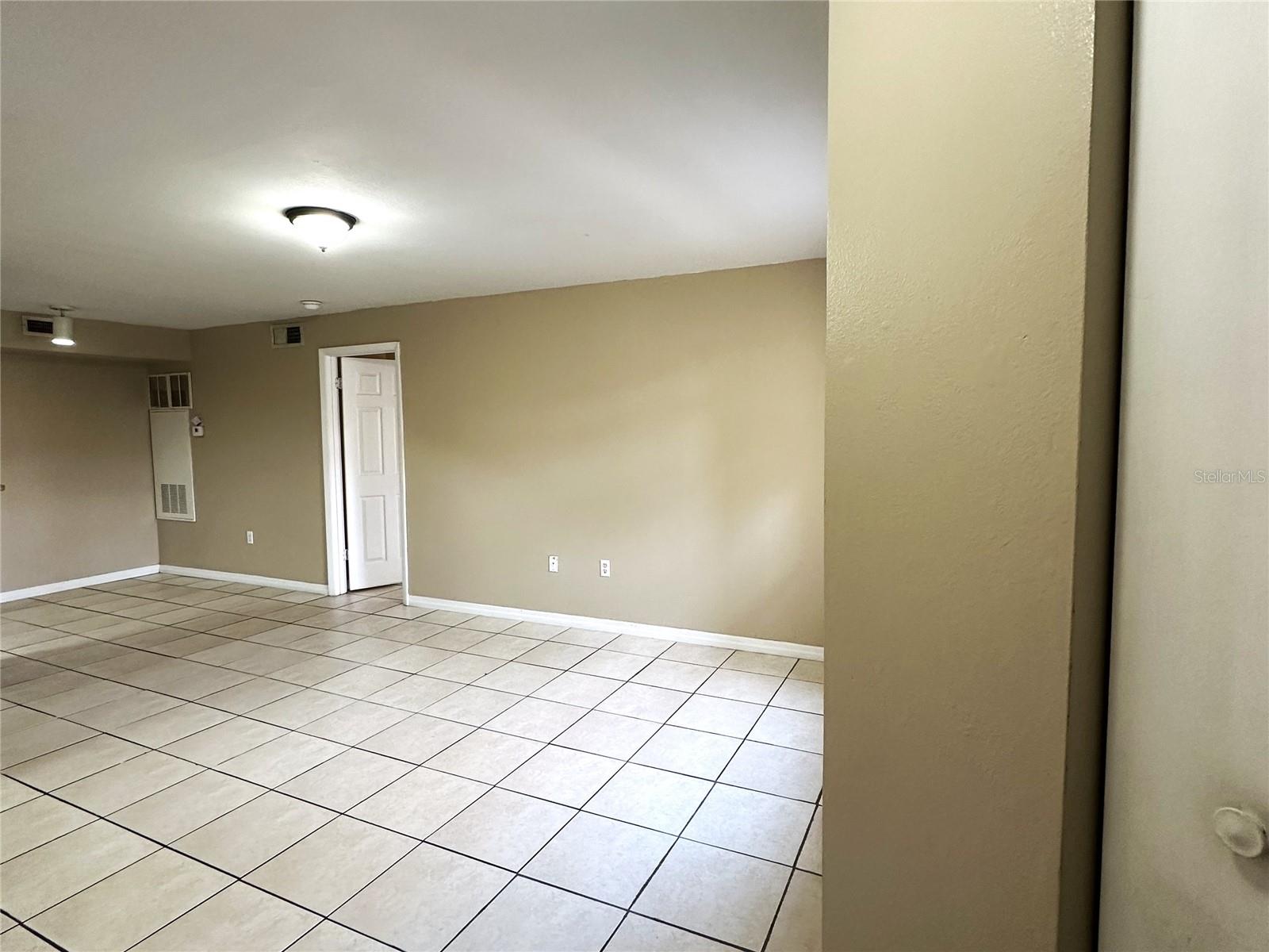 3028 Parkway Blvd #210 Property Photo 6