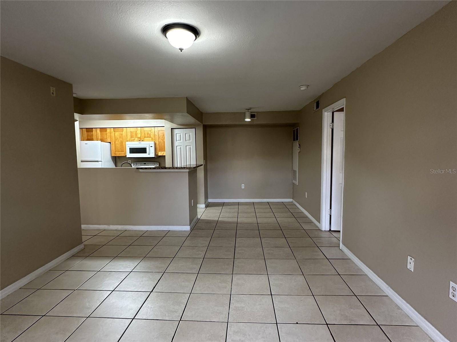 3028 Parkway Blvd #210 Property Photo 8
