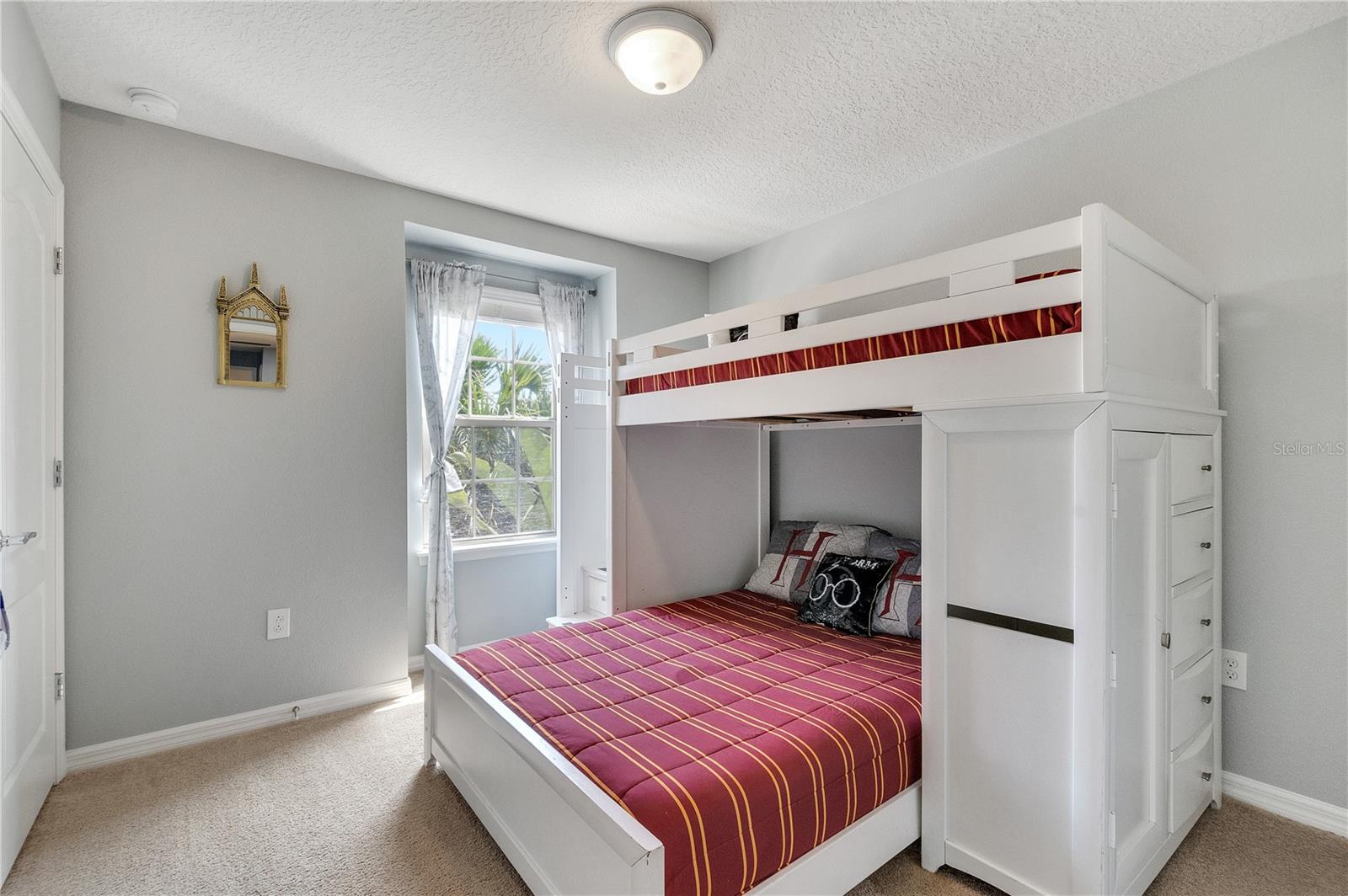 8827 Geneve Ct Property Photo 47