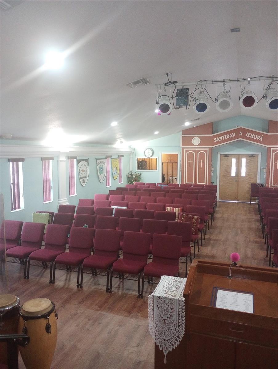 2006 Smith St Property Photo 5