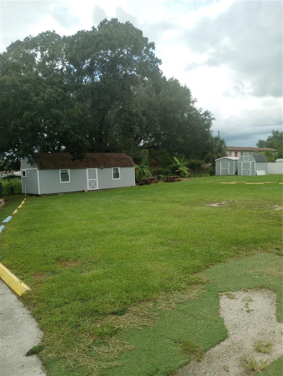 2006 Smith St Property Photo 11