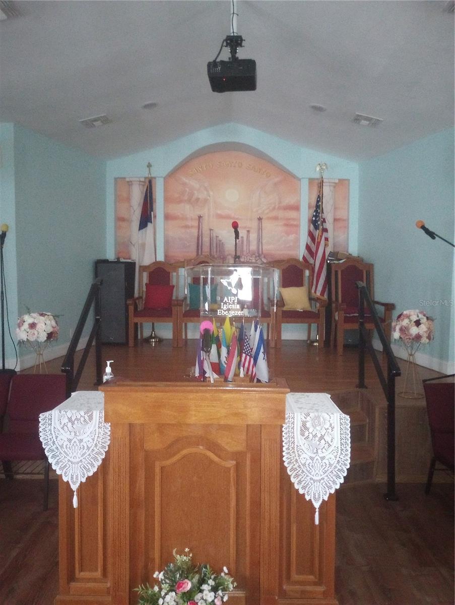 2006 Smith St Property Photo 25