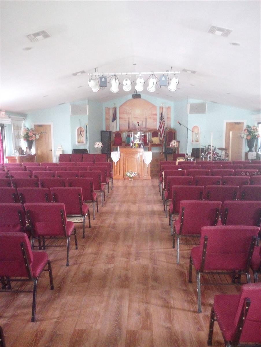 2006 Smith St Property Photo 28