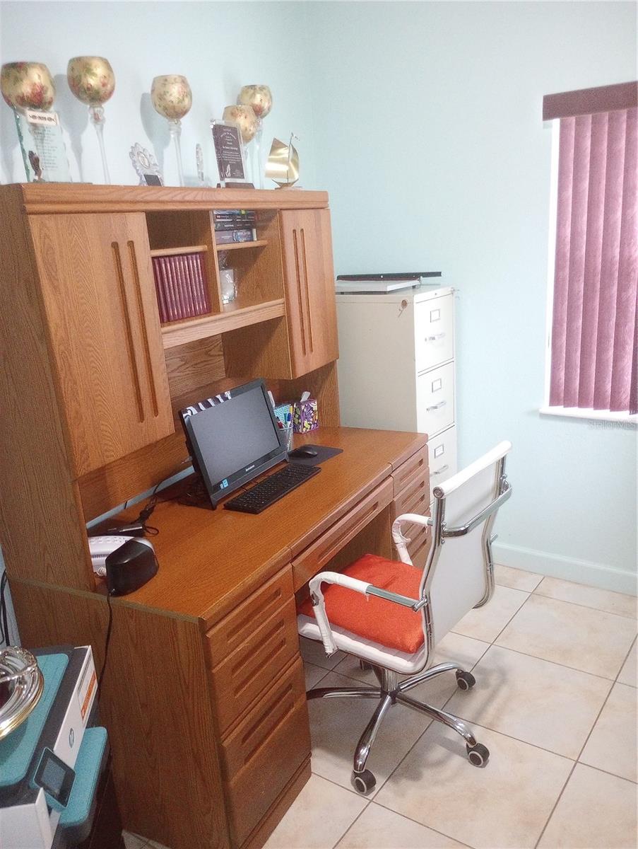 2006 Smith St Property Photo 35