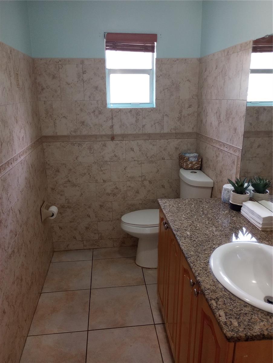 2006 Smith St Property Photo 52