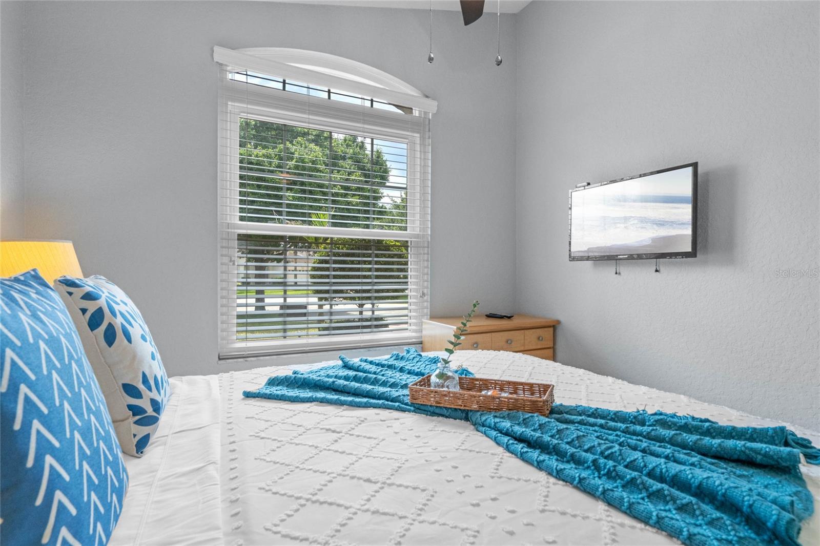 300 Kings Way Property Photo 15