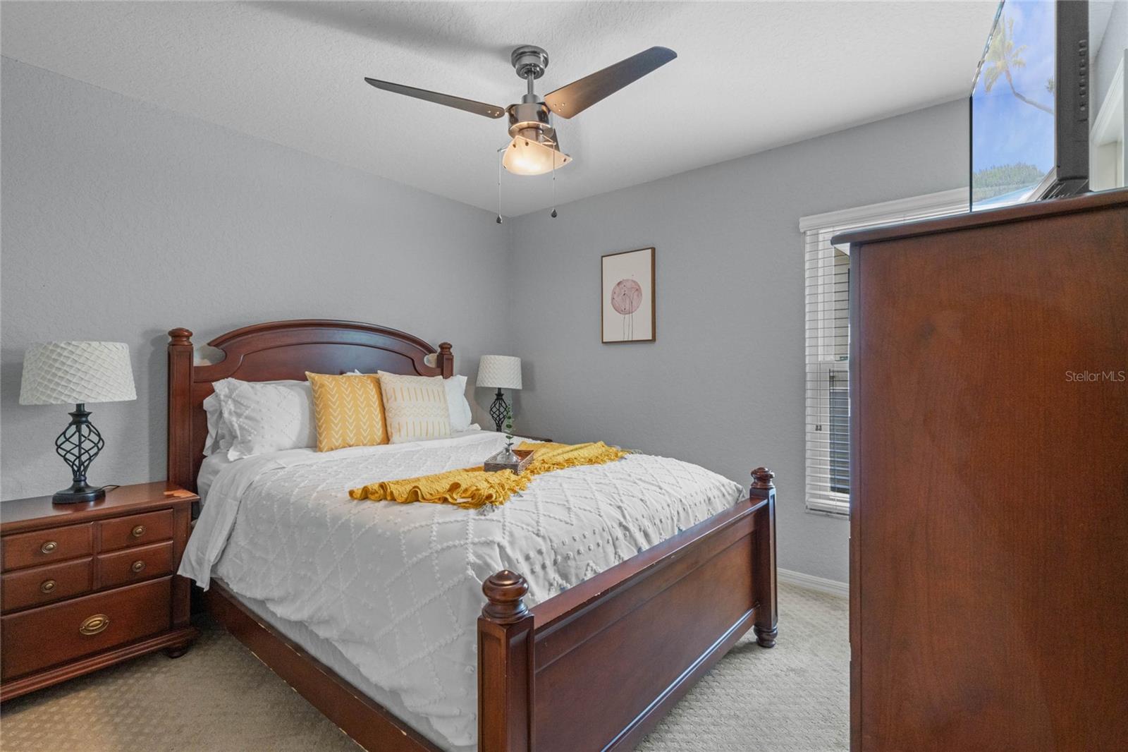 300 Kings Way Property Photo 18