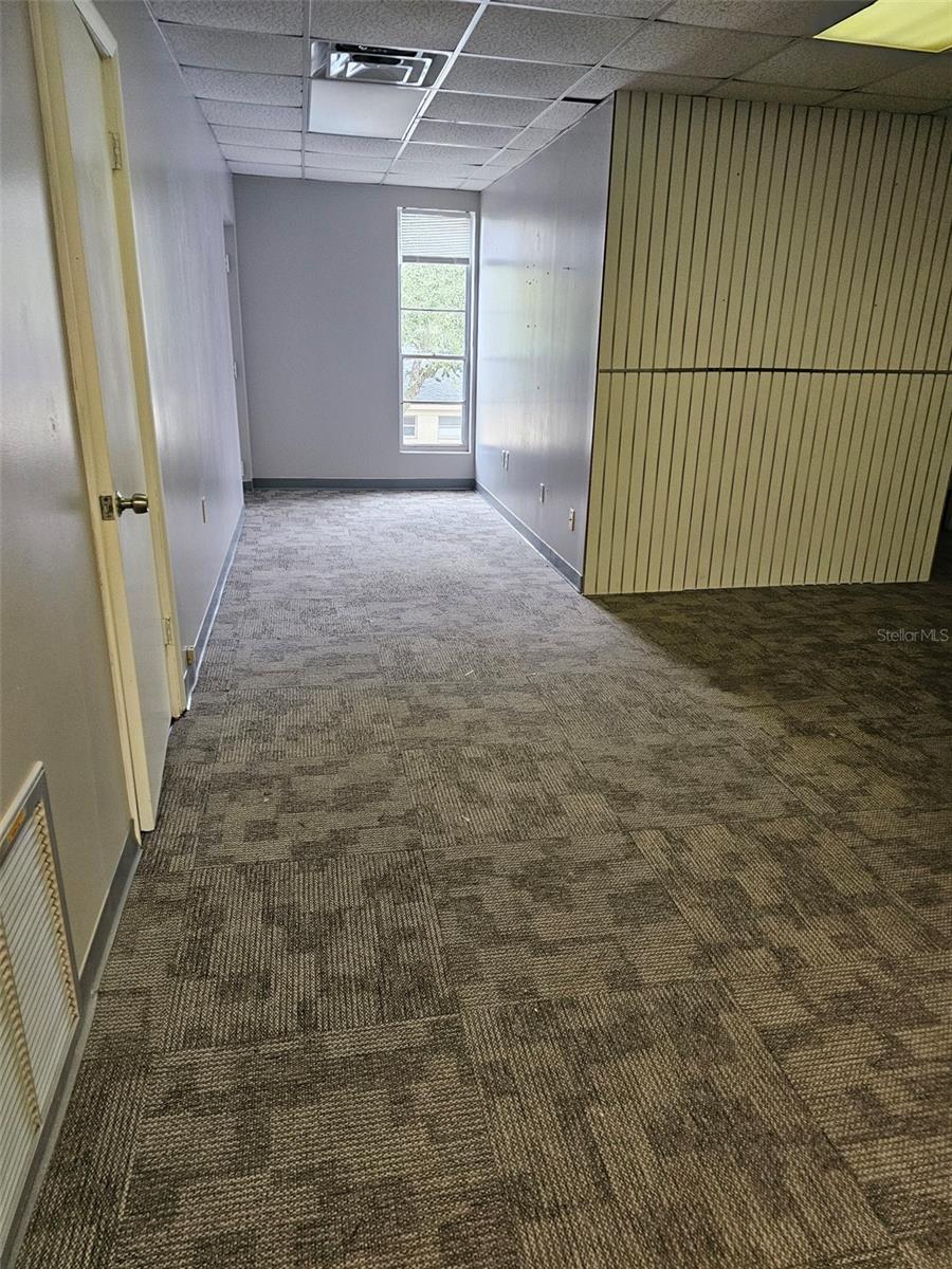 20 S Rose Ave Property Photo 10