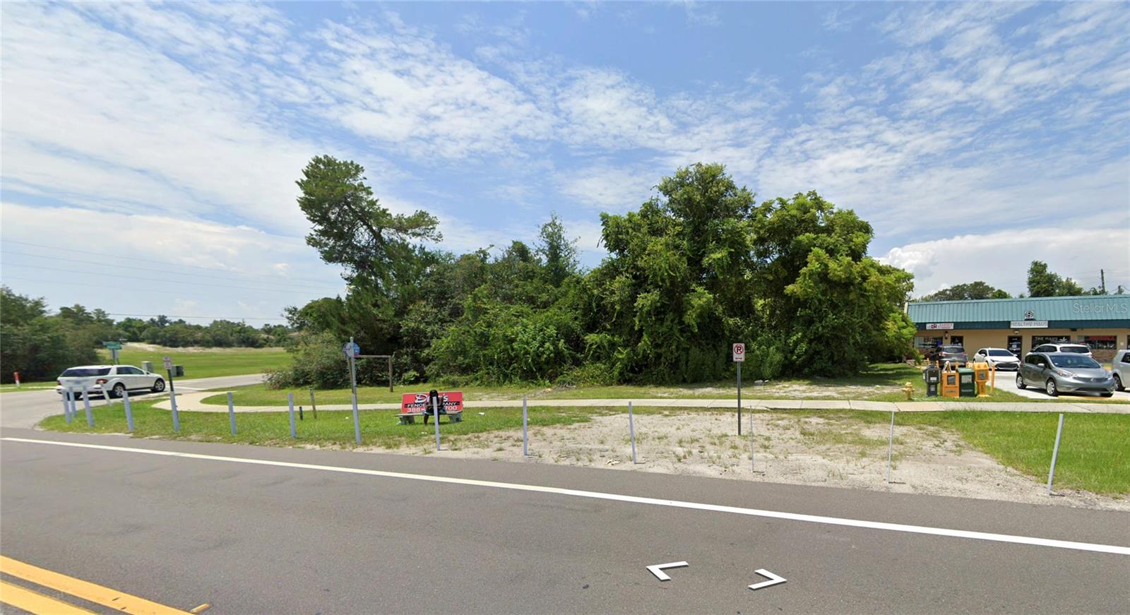 1854 Providence Blvd Property Photo 2