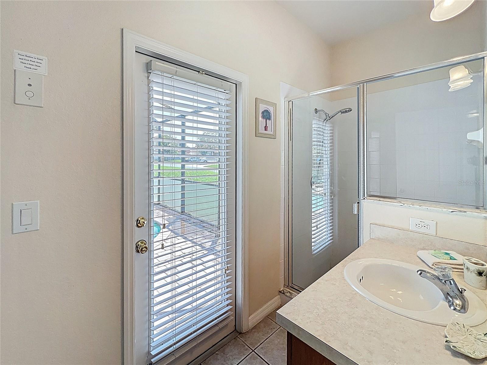 102 Sandy Point Way Property Photo 16