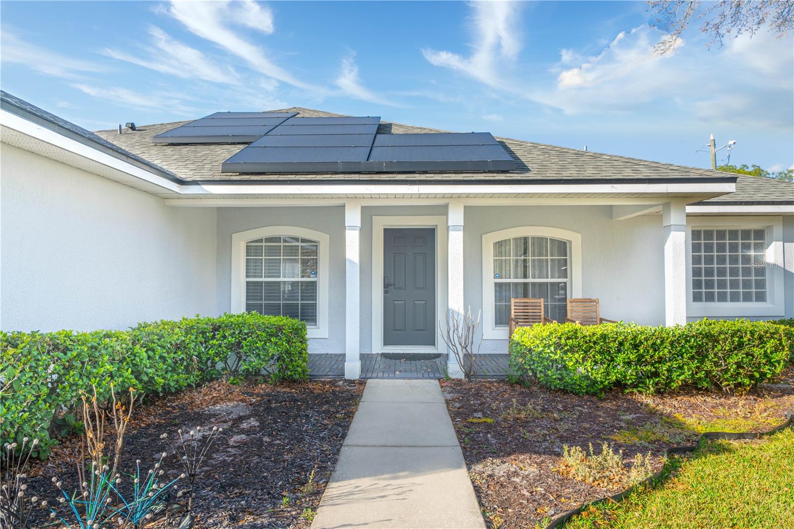 1672 Malcolm Pointe Dr Property Photo 1