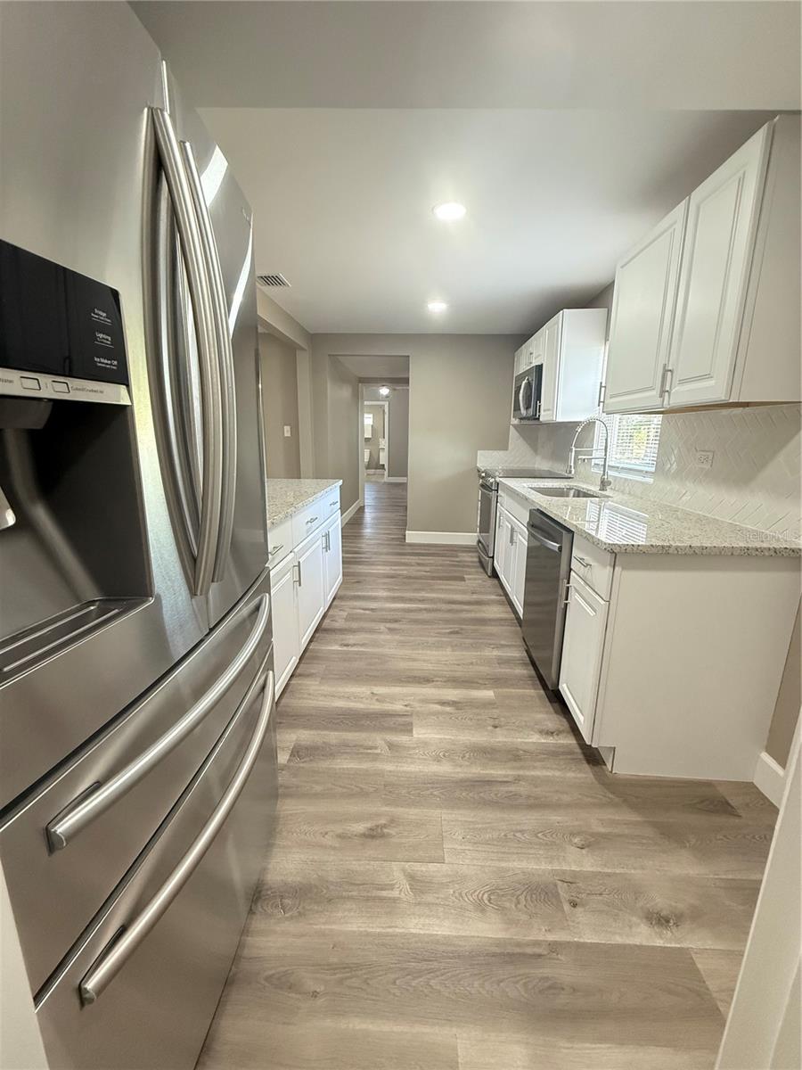 426 Becton St Property Photo 14